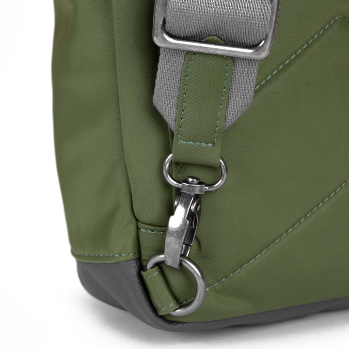 Willesden Sling Bag in Avocado