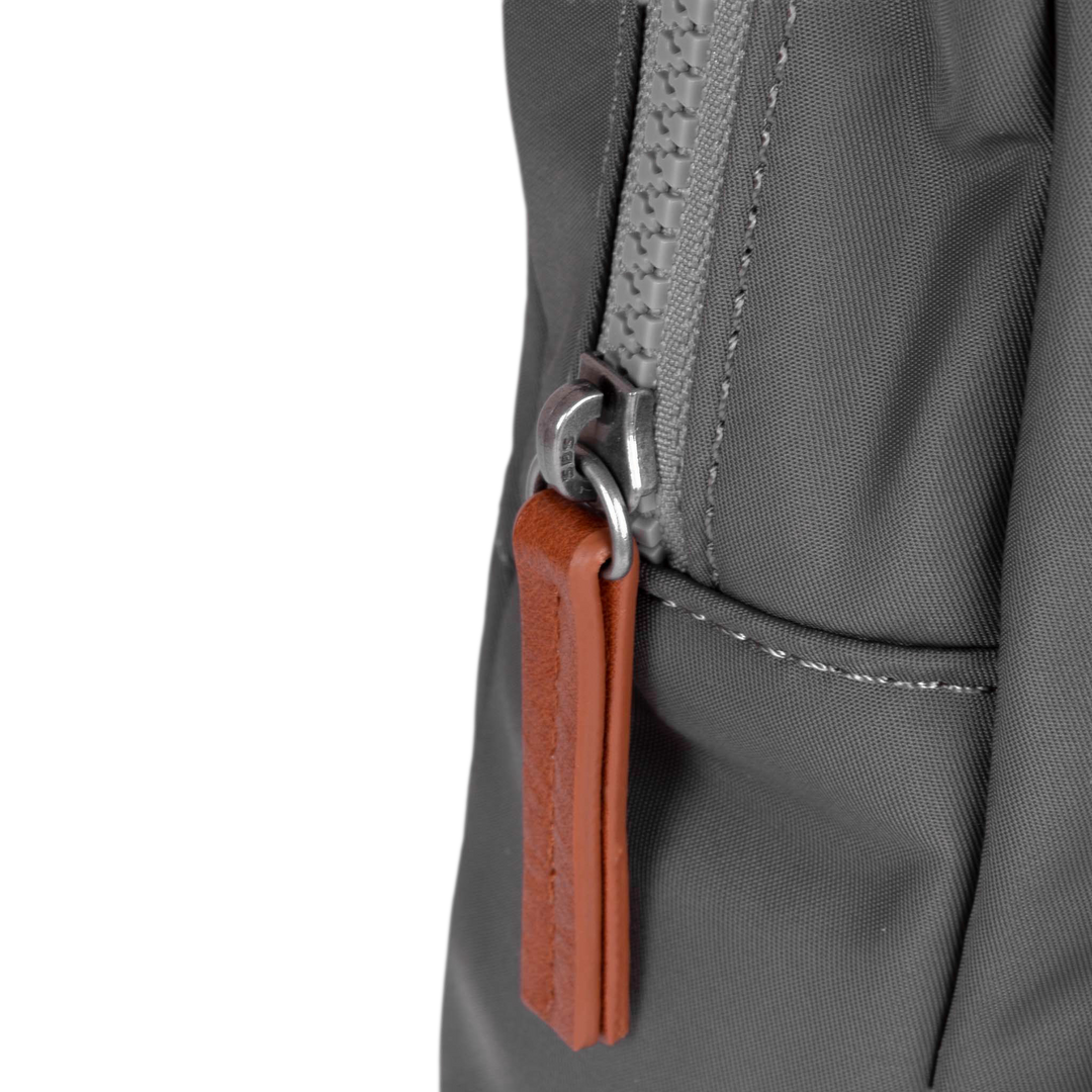 Willesden Sling Bag in Graphite