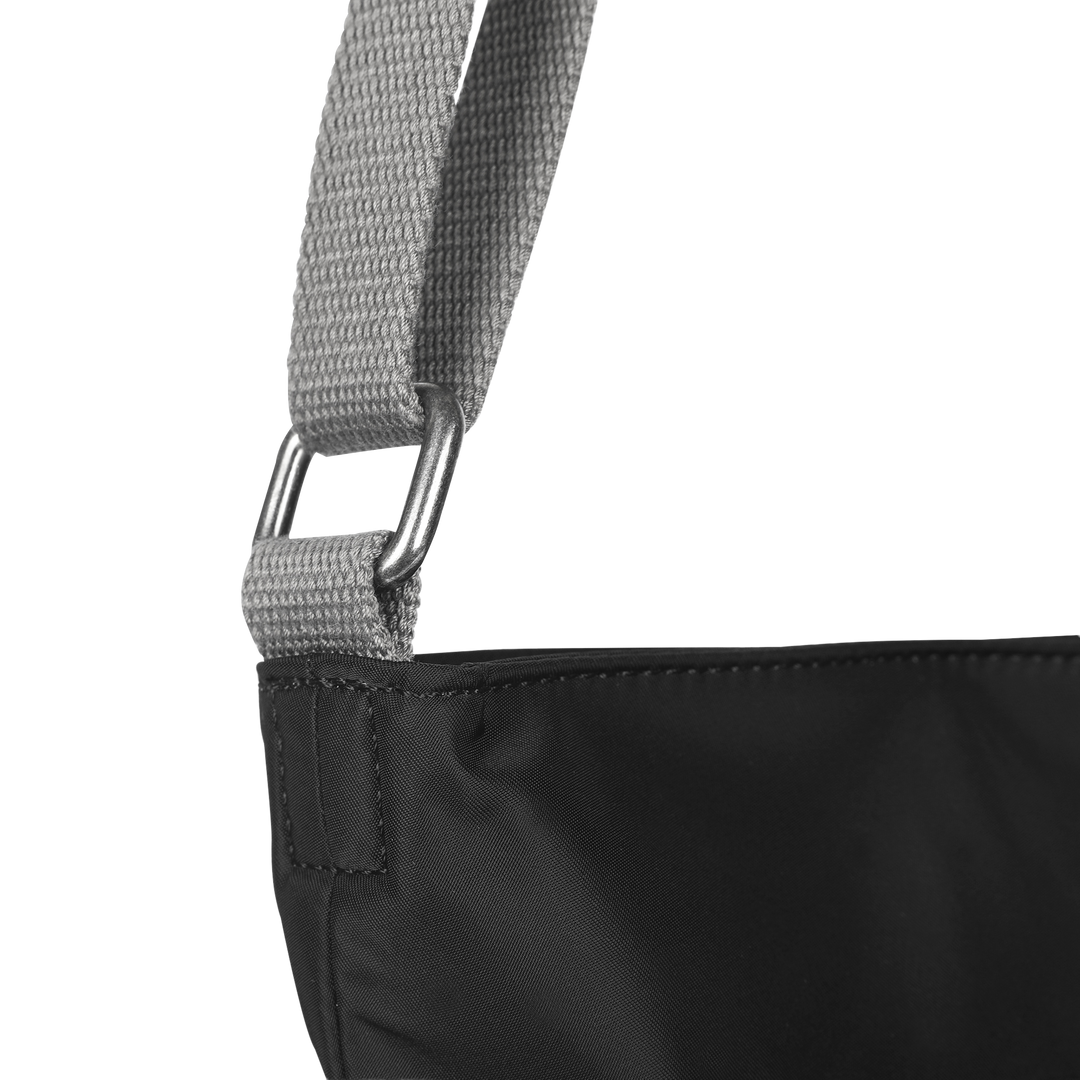 Kennington Crossbody Bag in Black