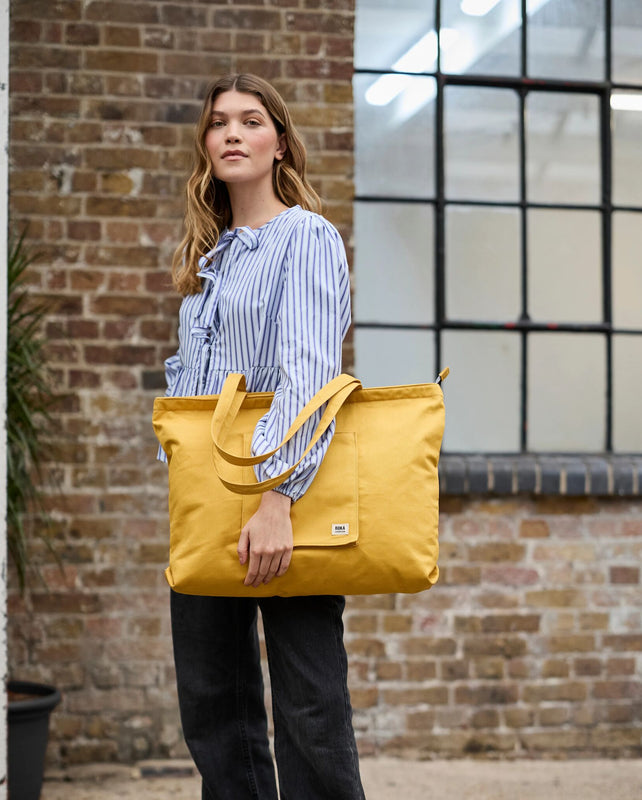 Portobello Tote Bag in Passion Fruit