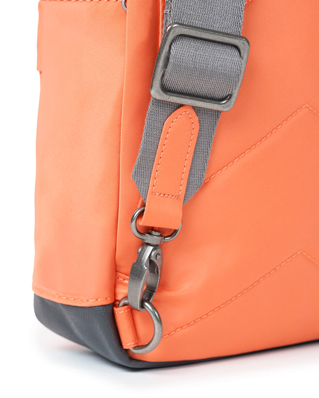 Willesden Sling Bag in Firecracker
