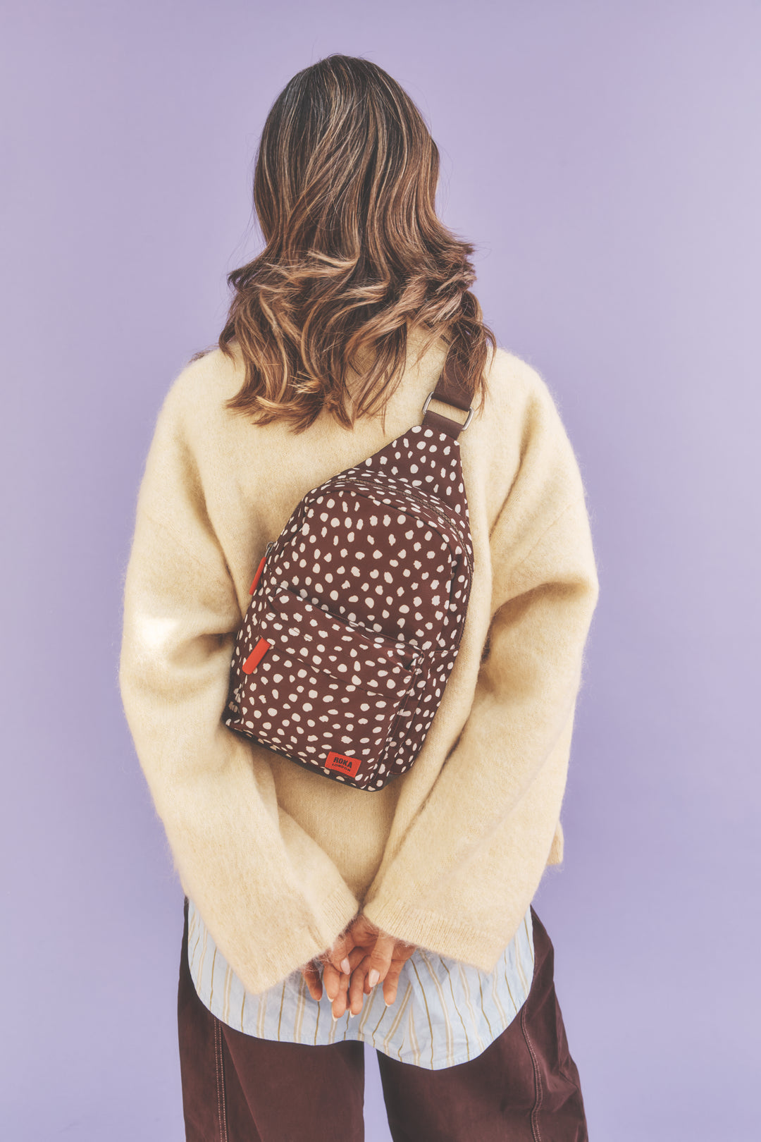 Willesden Sling Bag in Brown Dot
