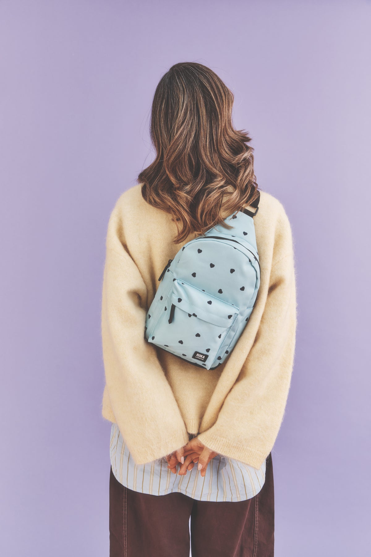 Willesden Sling Bag in Heart Print