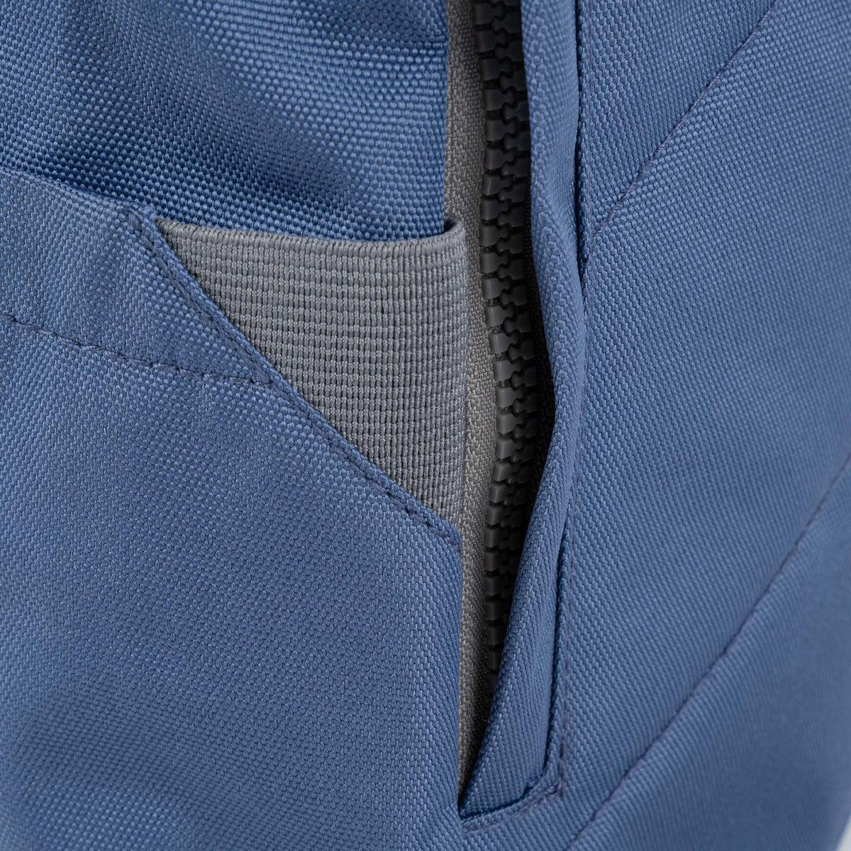 Finchley Backpack in Burnt Blue