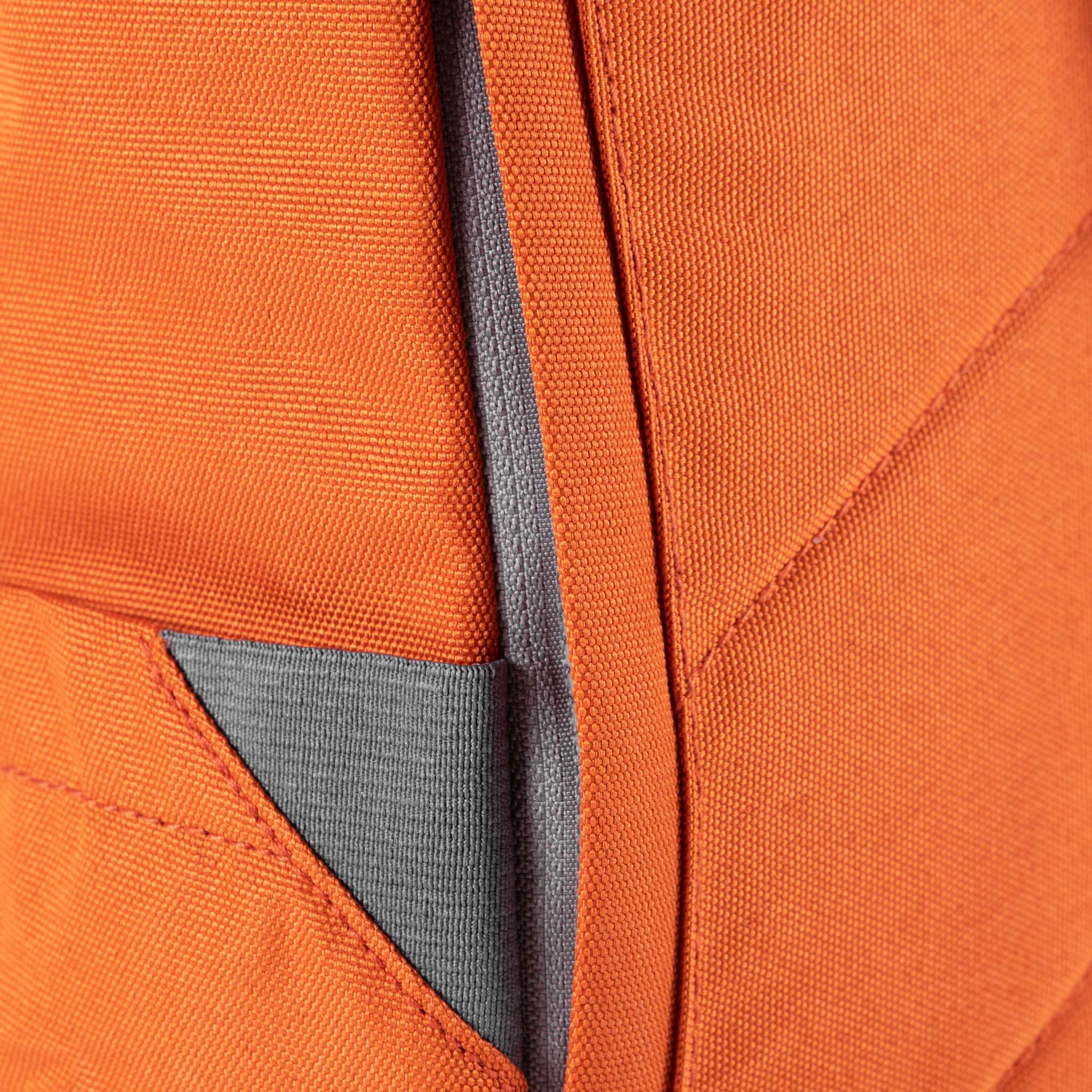 オレンジと緑のモダンデザインが暖かさを感じさせるフェイクファージャケット THE NORTH FACE ザ・ノース・フェイス キッズ アウターマイクロ